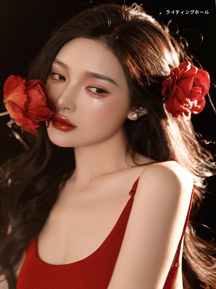 ชุดเดรสเกาะอกสีแดงสุดหรูสำหรับ - Photography Young บทวิจารณ์และราคา